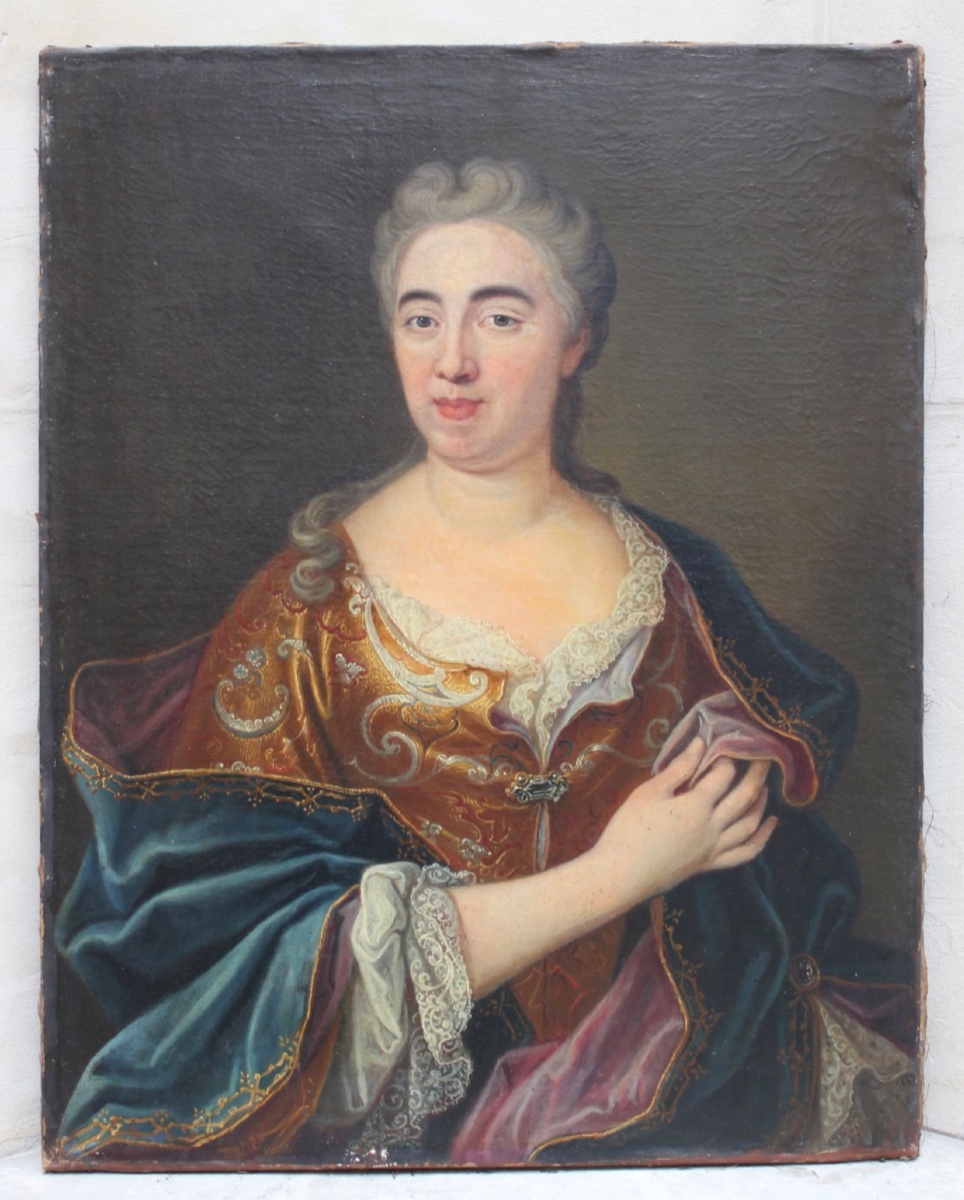 ÉCOLE FRANÇAISE DU XVIIIE SIÈCLE - PORTRAIT D'UNE DAME DE QUALITÉ - HUILE SUR TOILE
