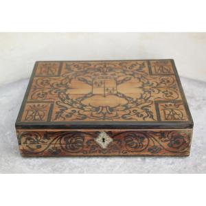 Coffre milieu XVIIe s. - Aux armes de César d'Albret - Marqueterie d'ébène