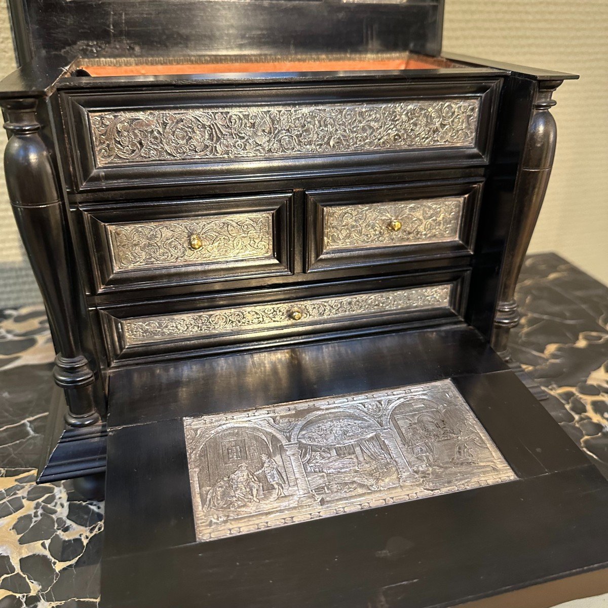 Antwerp Cabinet In Ebony And Silver From The 17th Century-photo-3