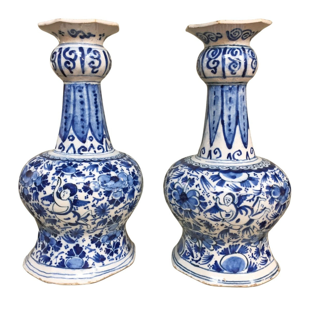Set Of Two Delftware Vases With Decoration Of Angels, 18th Century-photo-3