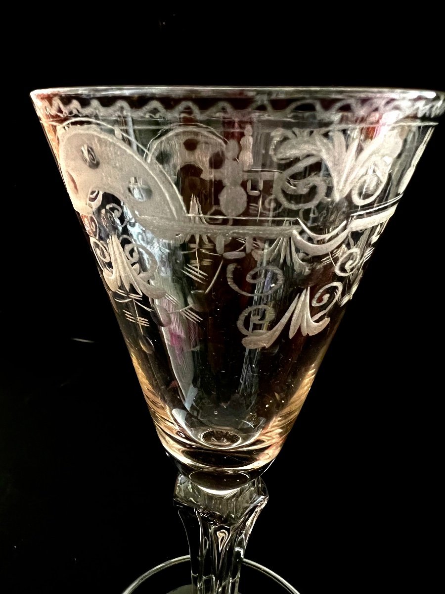 Large Blown And Engraved Glass Early 18th Century-photo-2