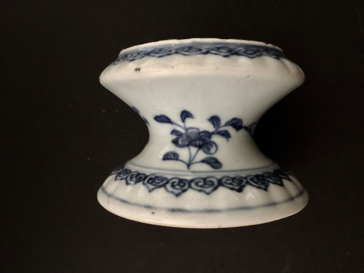 Pair Of China Porcelain Salerons Early 18th Century-photo-3