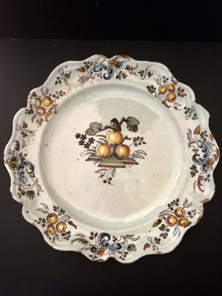 Spain Earthenware Dish Alcora 18 Th Century