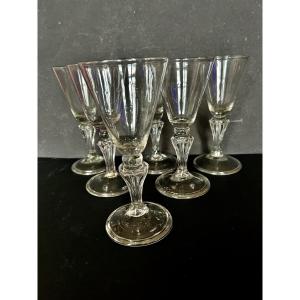 Suite De Six Grands Verres Début 18ème Siècle