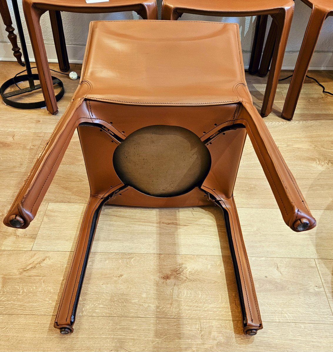 4 Chaises En Cuir Marron d'après Mario Bellini  -photo-2