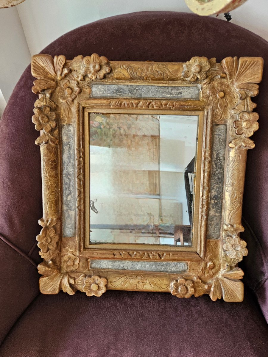 18th Century Carved Wood Pareclose Mirror-photo-3