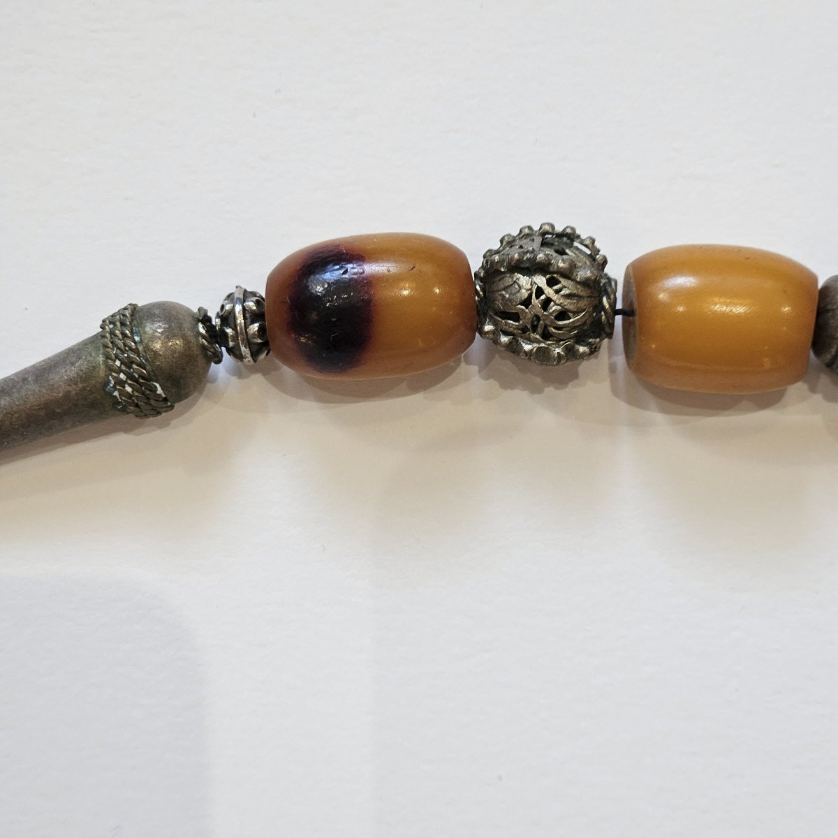 Antique Yemeni Necklace Of Silver And Copal Beads-photo-3