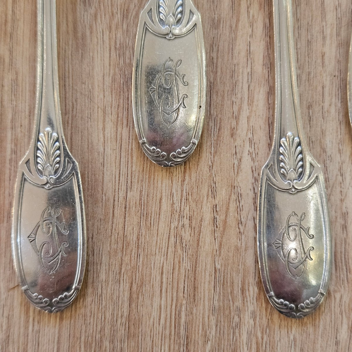 9 petites cuillères en argent massif Minerve-photo-3