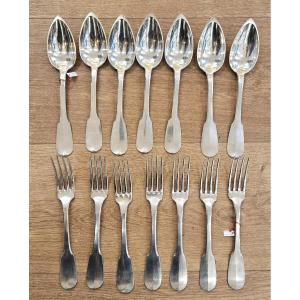 7 couverts en argent massif uni plat ou vieux Paris