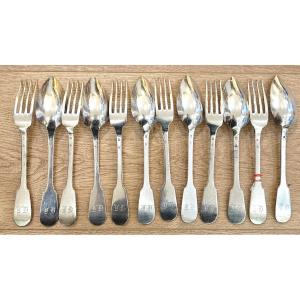 6 couverts à entremet en argent massif uni plat ou vieux Paris