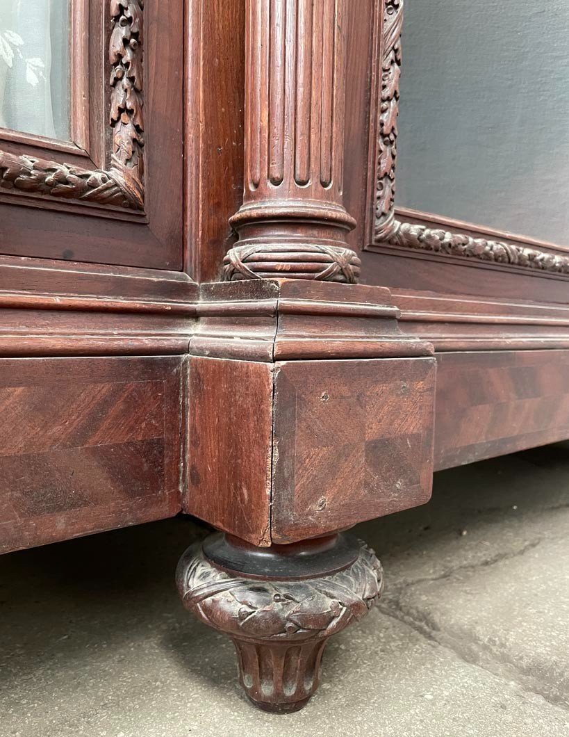 Louis XVI Style Mahogany Showcase With Half Columns-photo-5