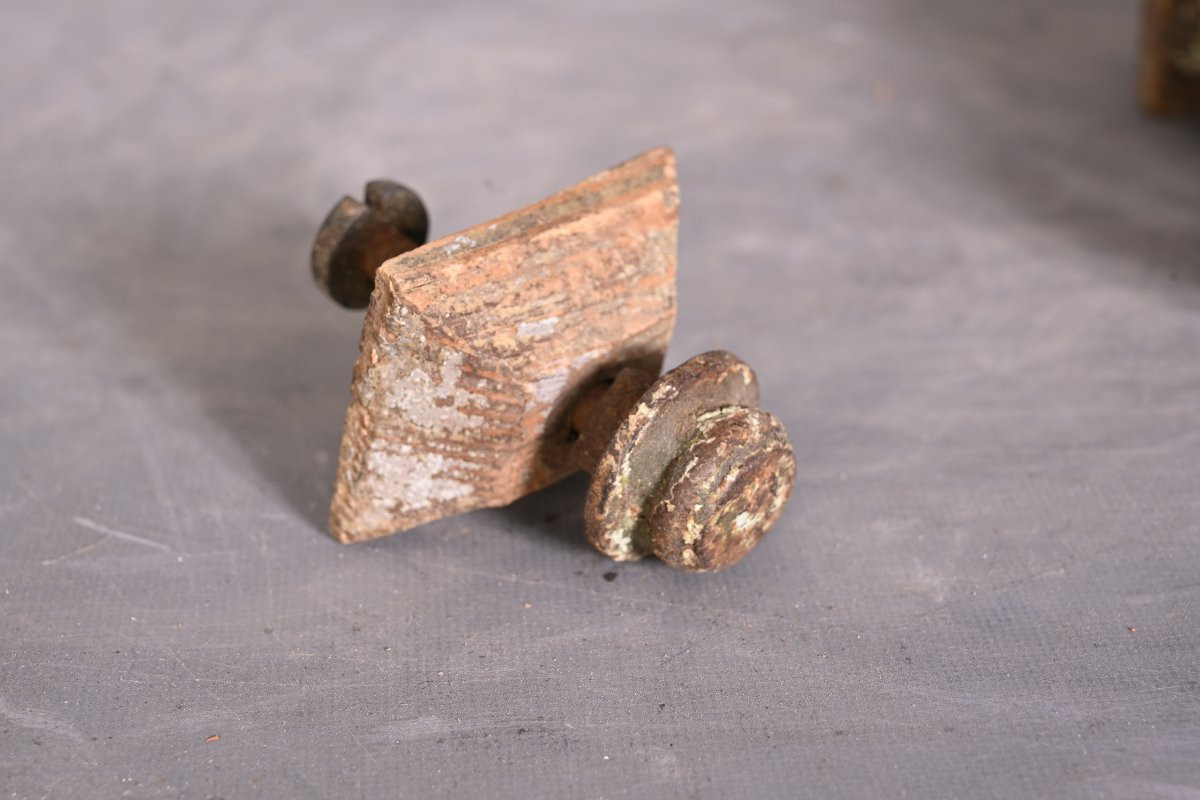 Heurtoir de porte en fonte représentant un chien bicéphale et un serpent-photo-5