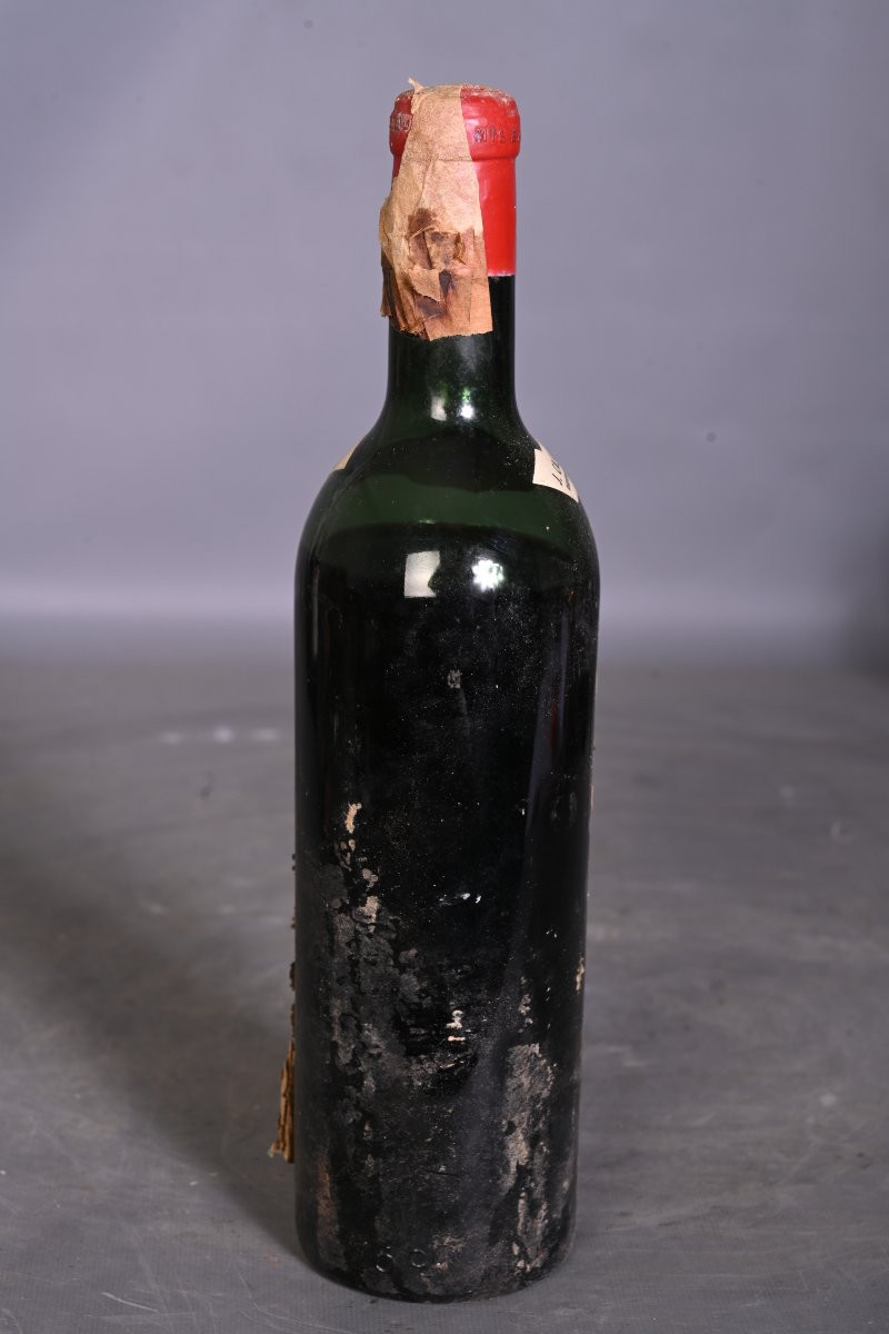 3 bouteilles de vin Château Mouton Rothschild 1er Grand Cru Classé 1956-photo-8