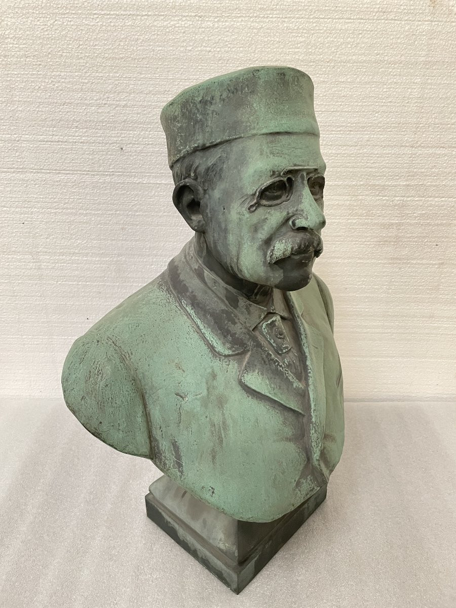 Bust Of A Man With Glasses, Bronze With Green Patina, Signed L. Bertozzi, 1902-photo-3