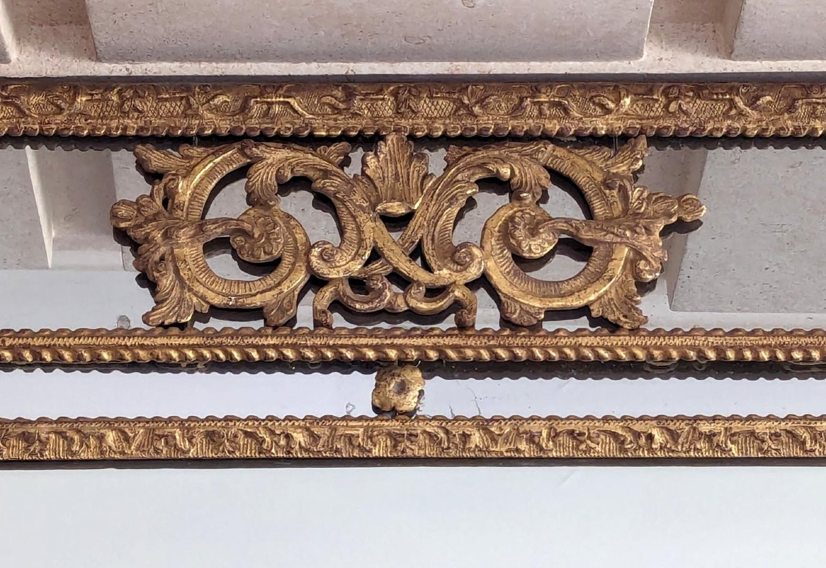 Grand miroir à parecloses de style Régence en résine-photo-3