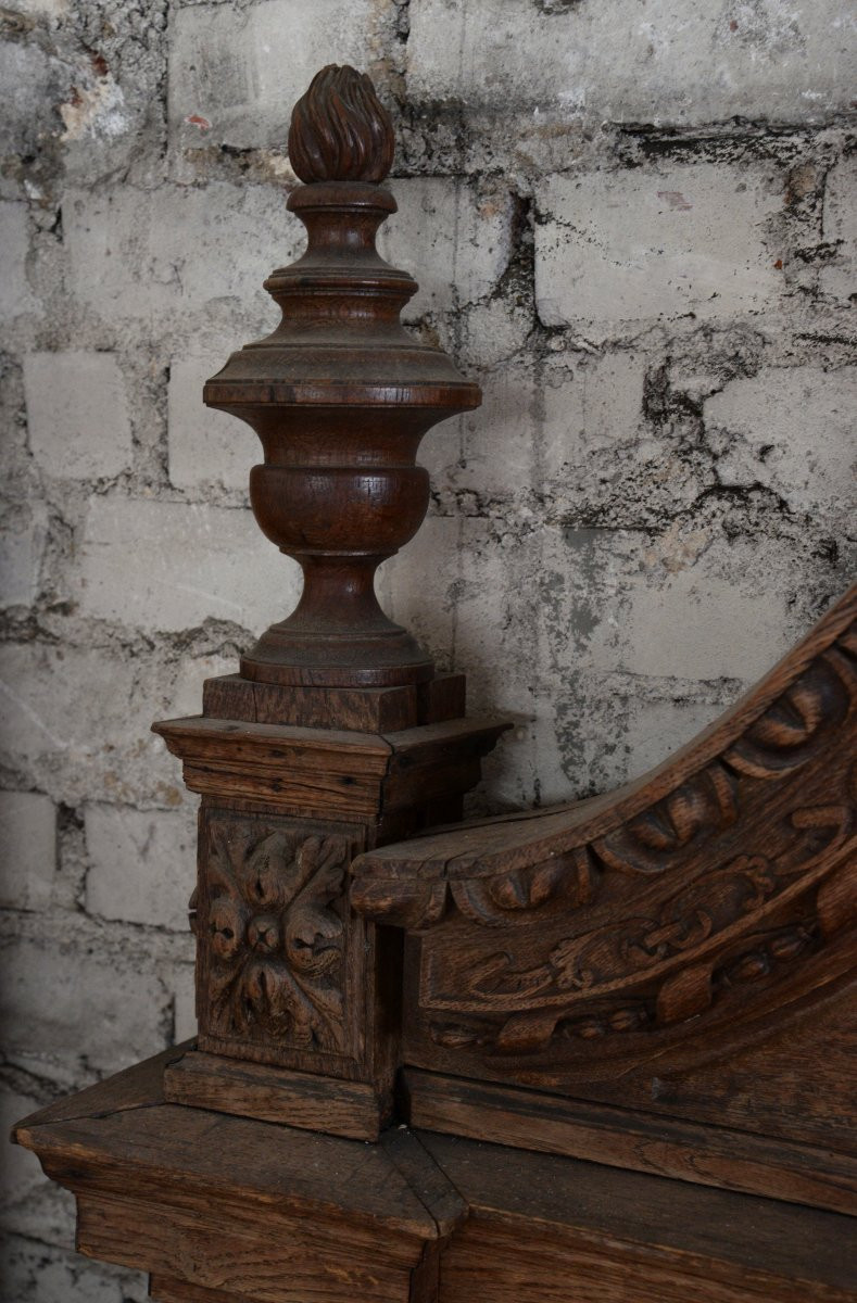 Lit monumental en chêne sculpté, de style Néo-Renaissance, vers 1885-photo-3