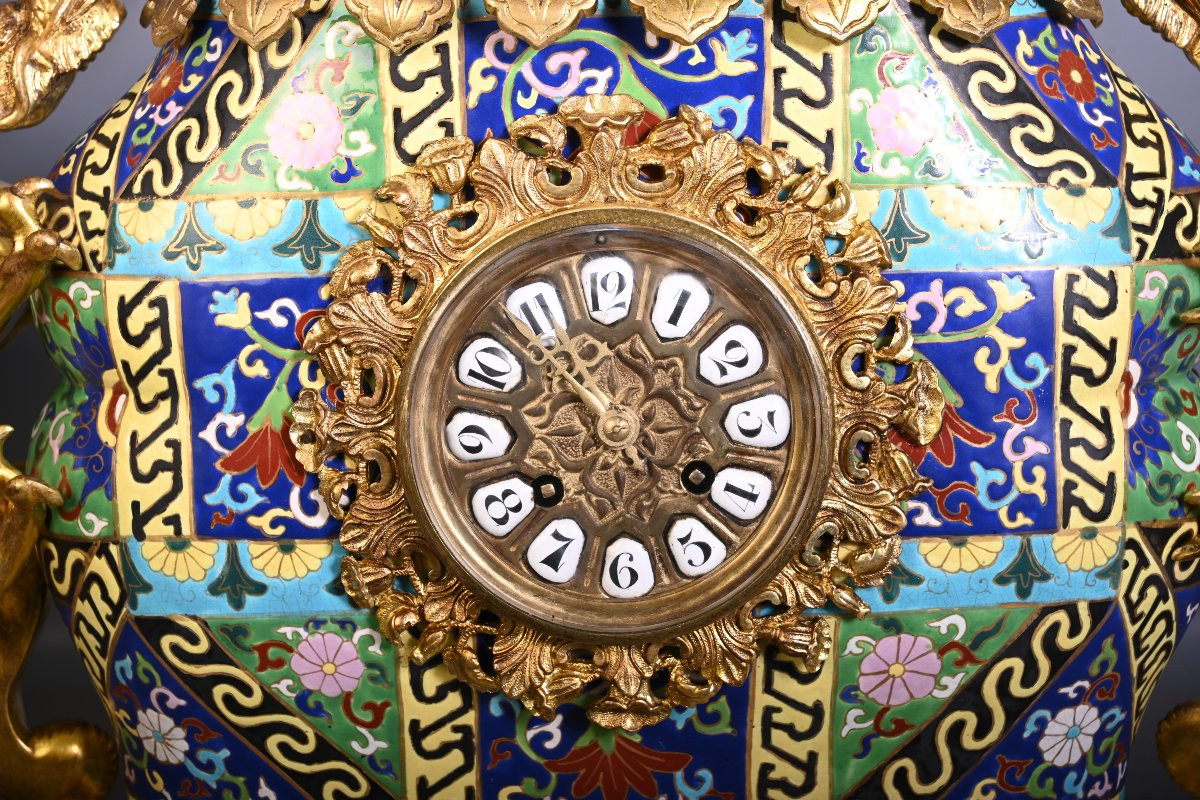 The Crystal Staircase (attributed To), A Japanese-style Clock In Cloisonné Enamel And Gilt Bronze-photo-3