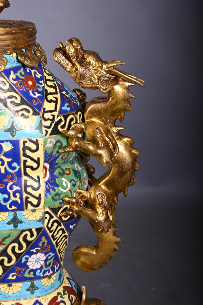 The Crystal Staircase (attributed To), A Japanese-style Clock In Cloisonné Enamel And Gilt Bronze-photo-4