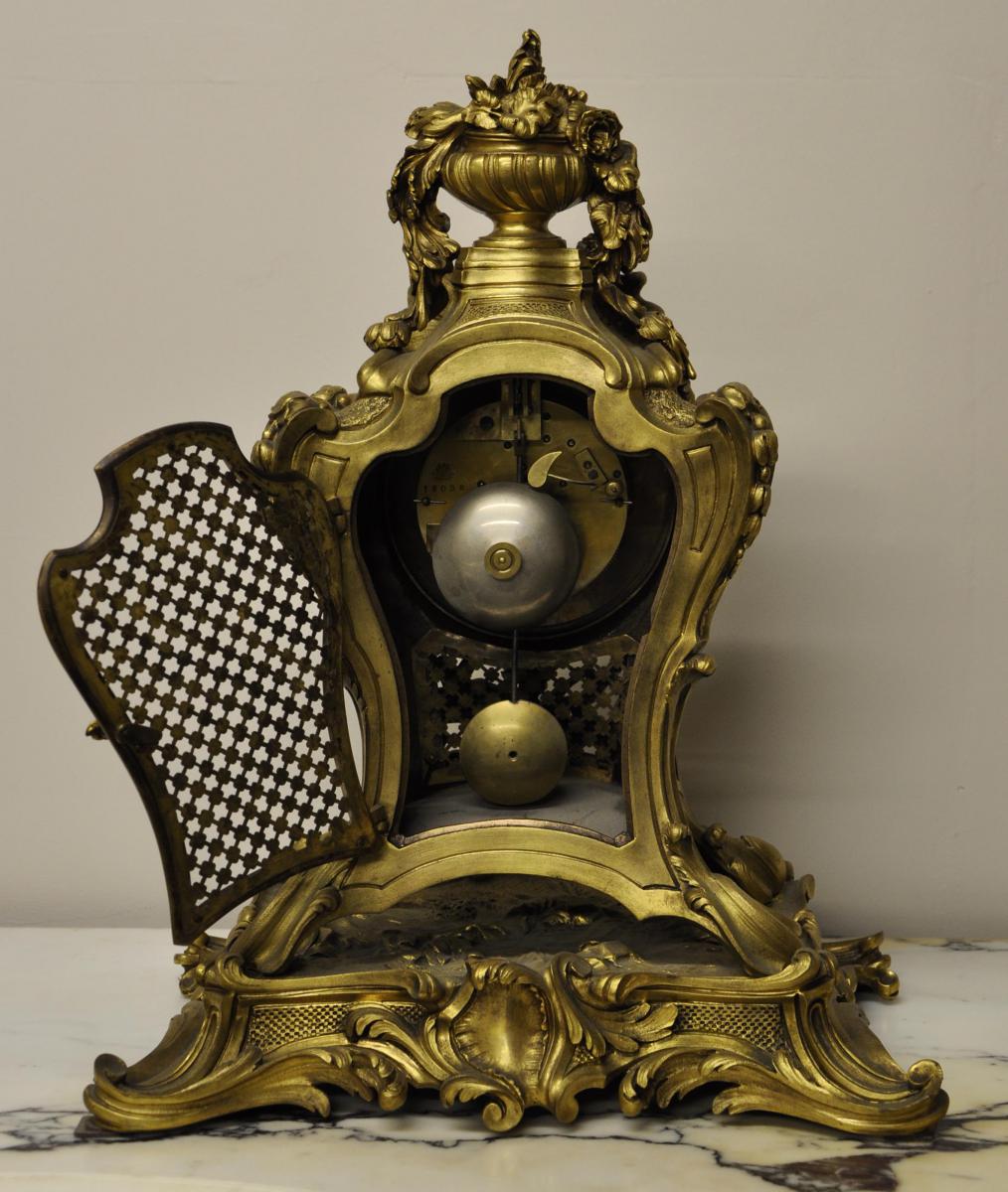 Louis XV Style Gilt Bronze Clock By Gille Ainé-photo-3