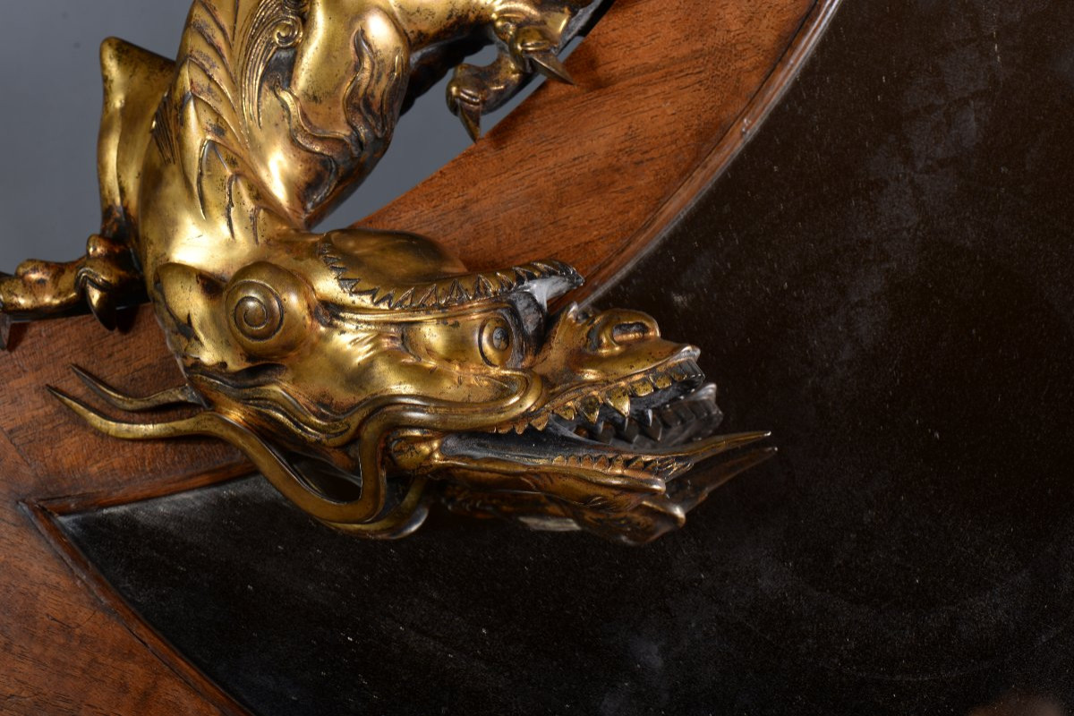 Gabriel Viardot (att. To) - Rare Japanese-style Mirror In The Shape Of A Crescent Moon With A Bronze Dragon-photo-3