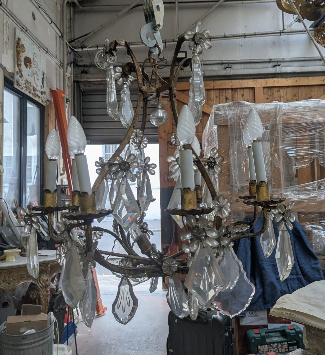 Louis XV-style Gilded Wrought-iron And Crystal Pendants Cage Chandelier