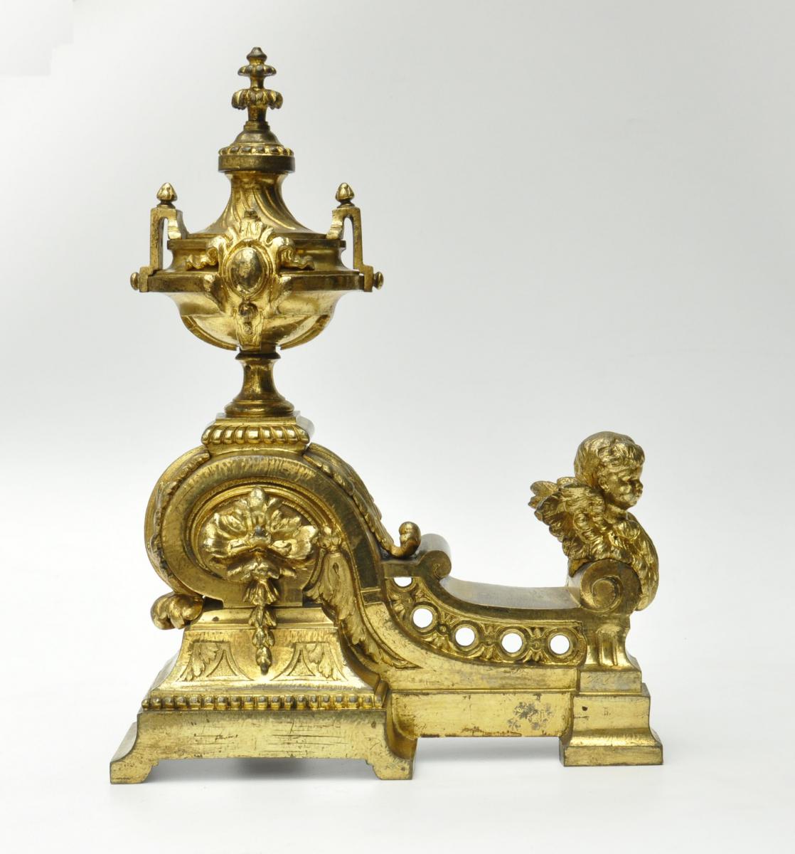 Pair Of Chenet In Gilded Bronze With Putti-photo-2