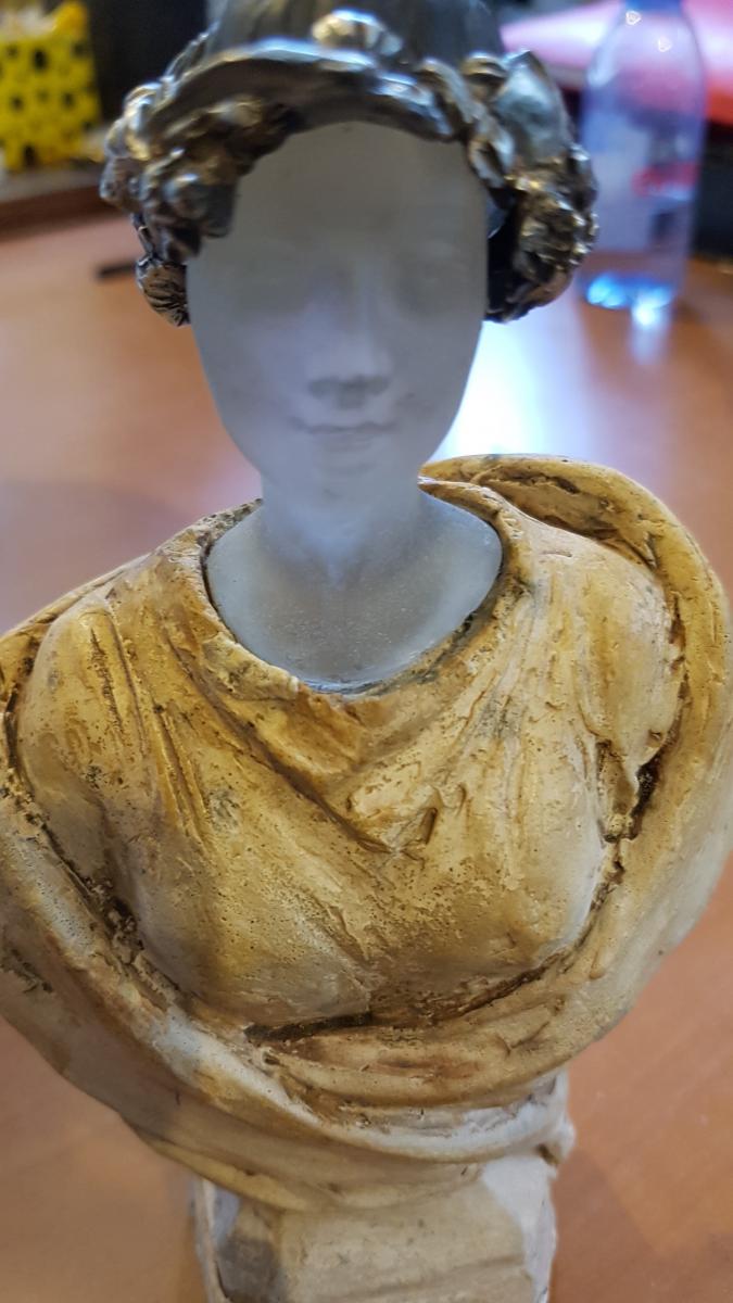 Study Bust Of Woman In Plaster, Paste Of Glass And Silver-photo-3