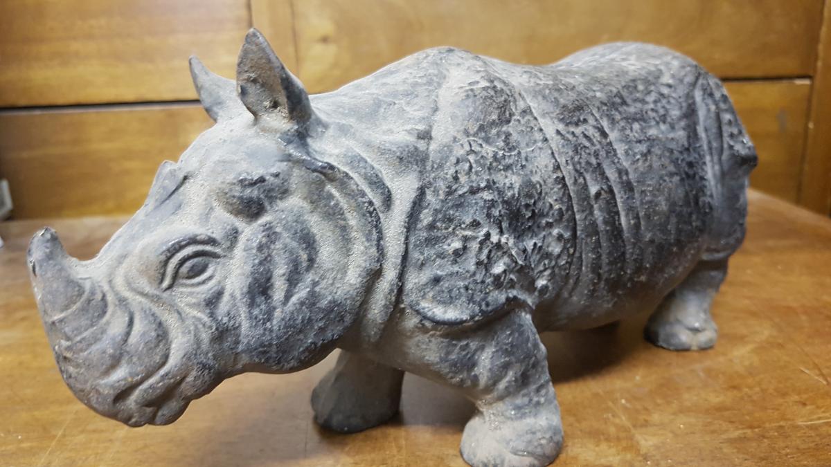 Rhinoceros Iron Cast Iron-photo-1