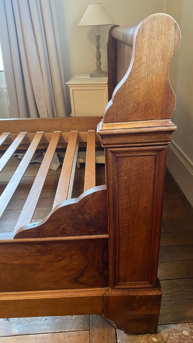 Walnut Boat Bed-photo-4