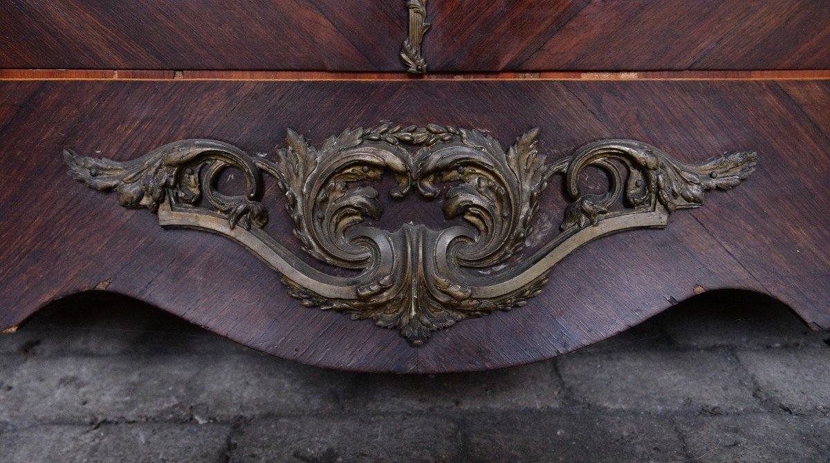Large Louis XV Style Showcase Marquetry And Bronzes-photo-5