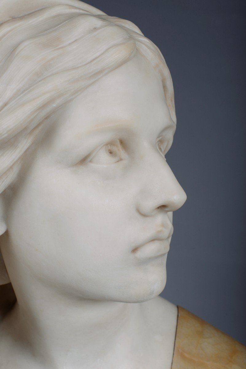 Bust Of Joan Of Arc In Marble And Onyx-photo-4