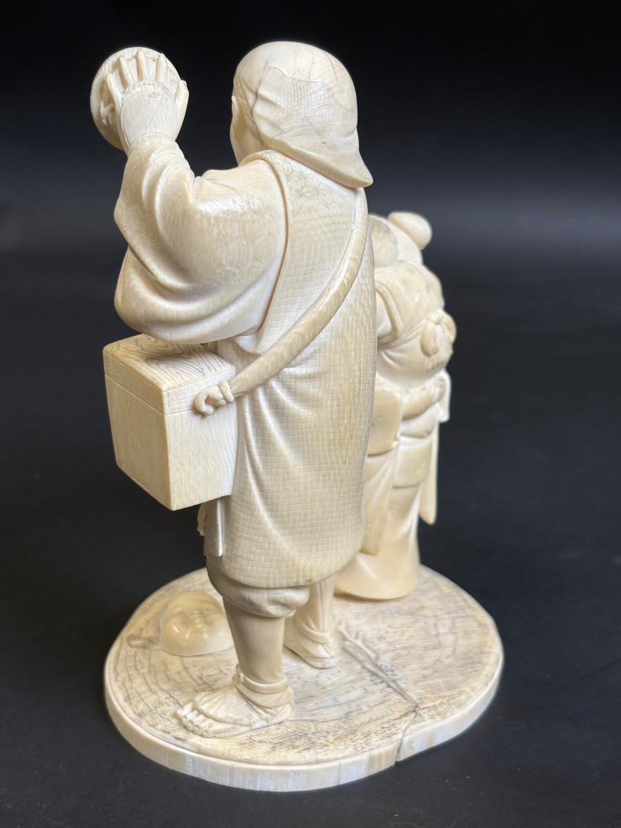 Superb Japanese Ivory Okimono – Father With Children (signed 静光 / Seikō)-photo-4