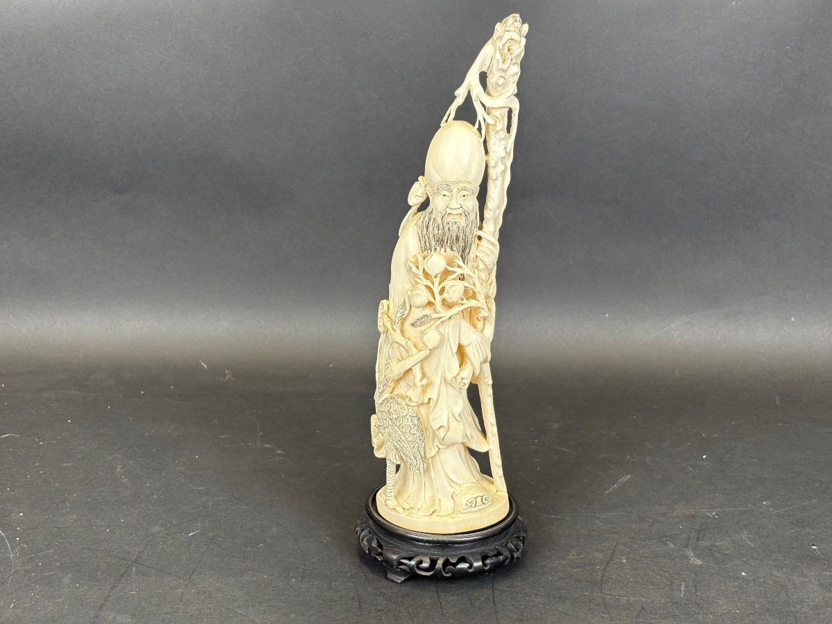 Beautiful Carved Ivory Sculpture, China, With Cites Certification