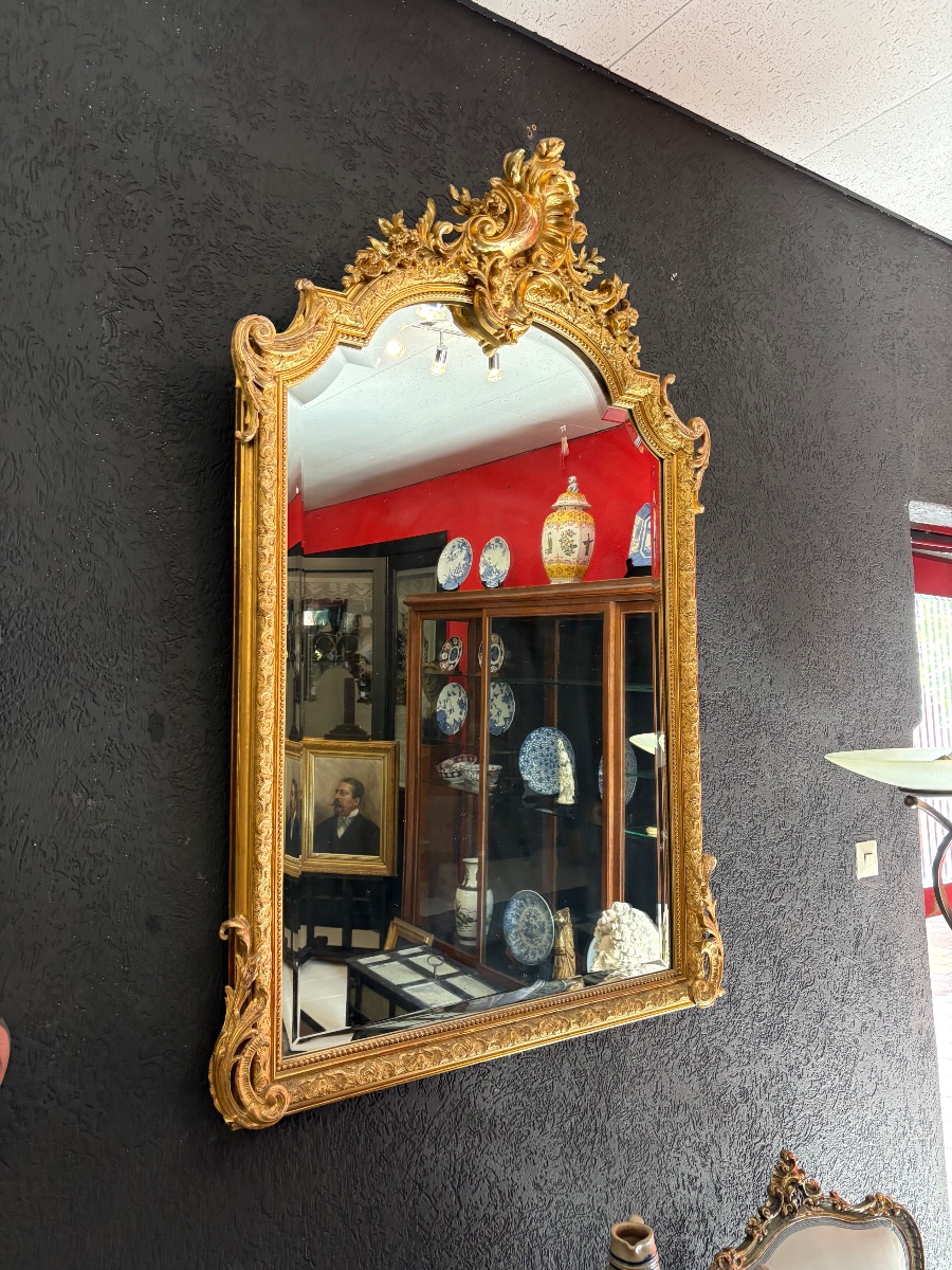 Miroir doré, style Louis XV/rocaille (XIXe siècle, probablement époque Napoléon III)