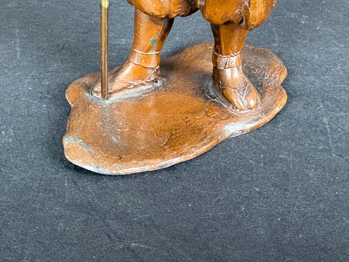 Japanese Bronze Okimono — A Pilgrim Traveler With A Conch Shell-photo-6
