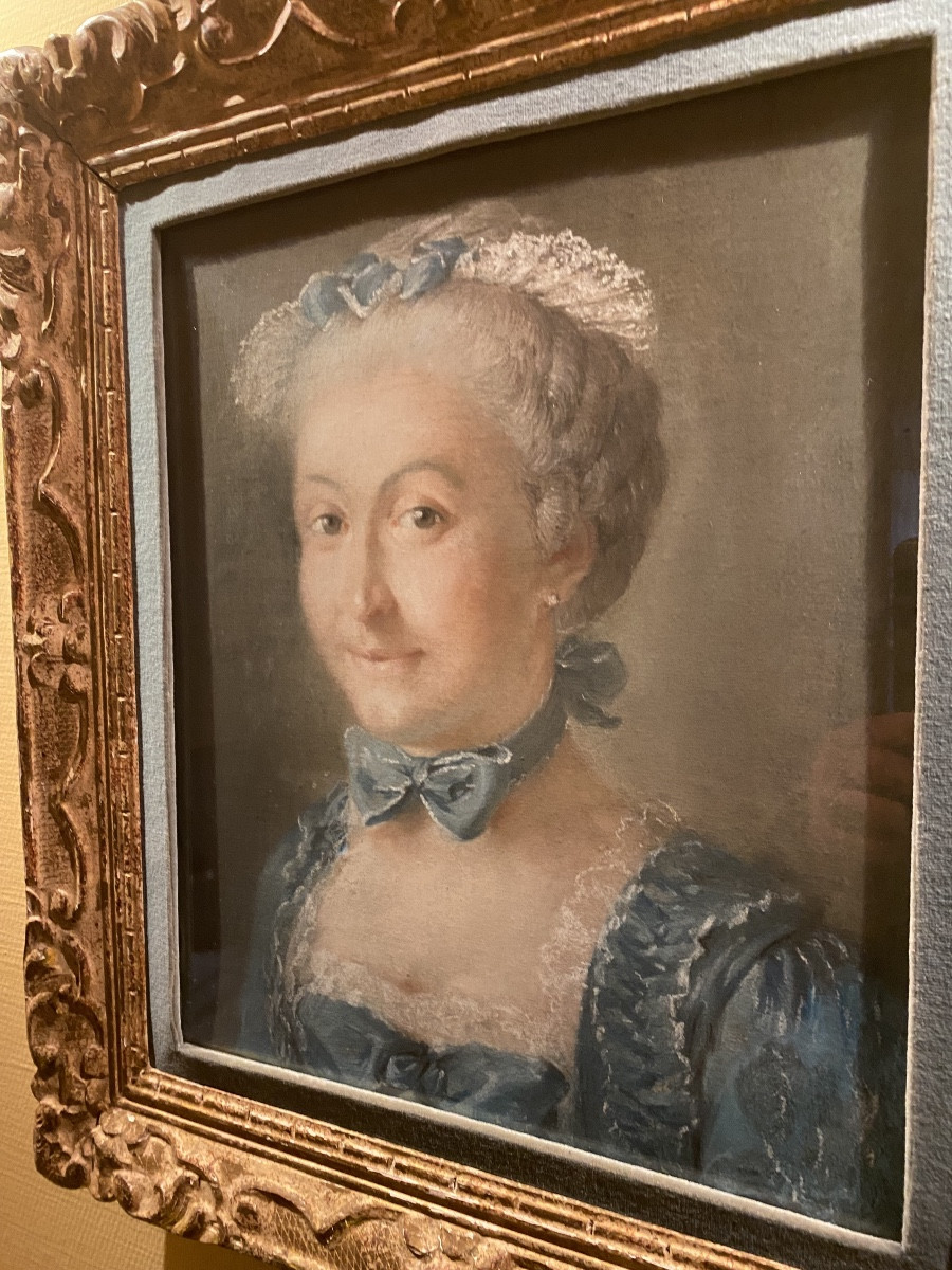 Pastel du XVIIIᵉ Portrait de Dame en Bleu  Ecole française du XVIIIe. Cercle de Perronneau-photo-8