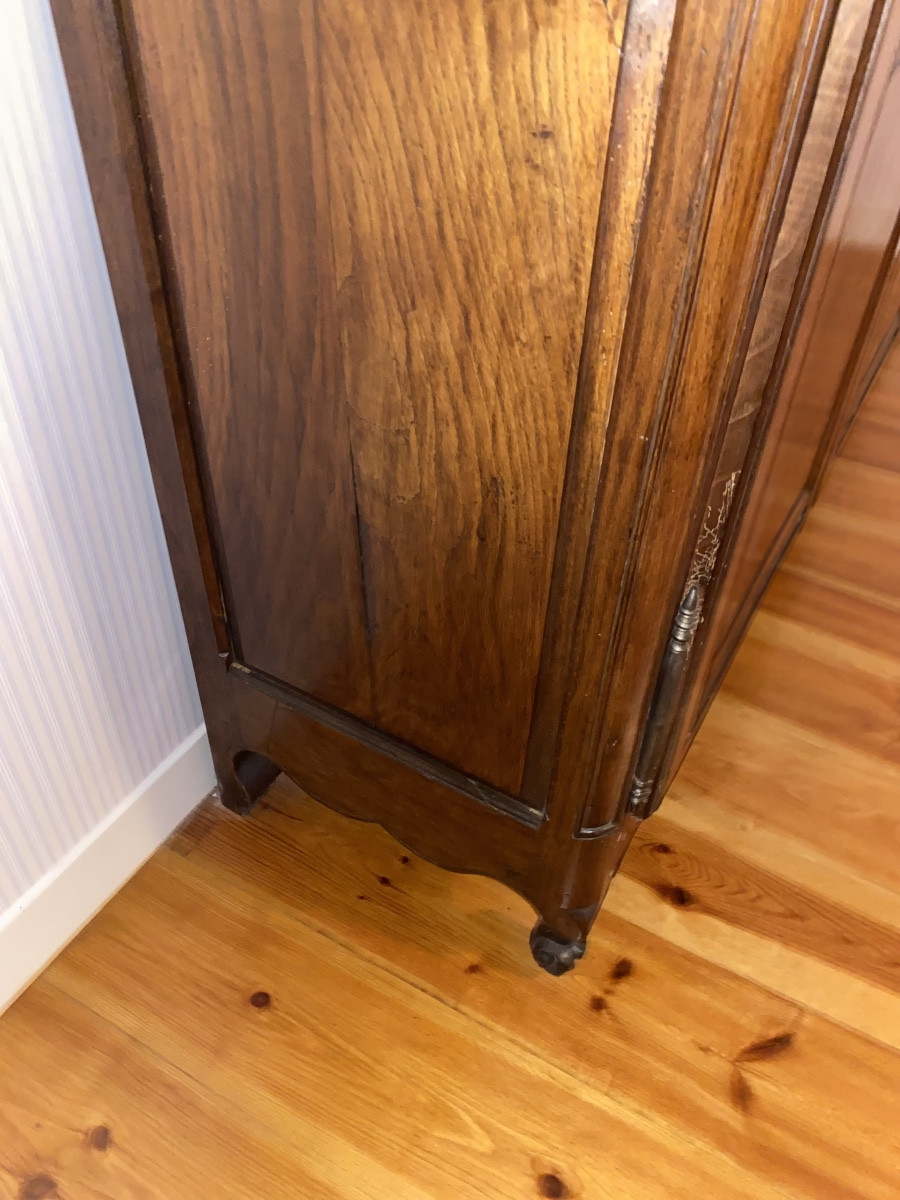 Louis XV Style Regional Wardrobe In Solid Oak – Southwest France – Late 18th Century-photo-3