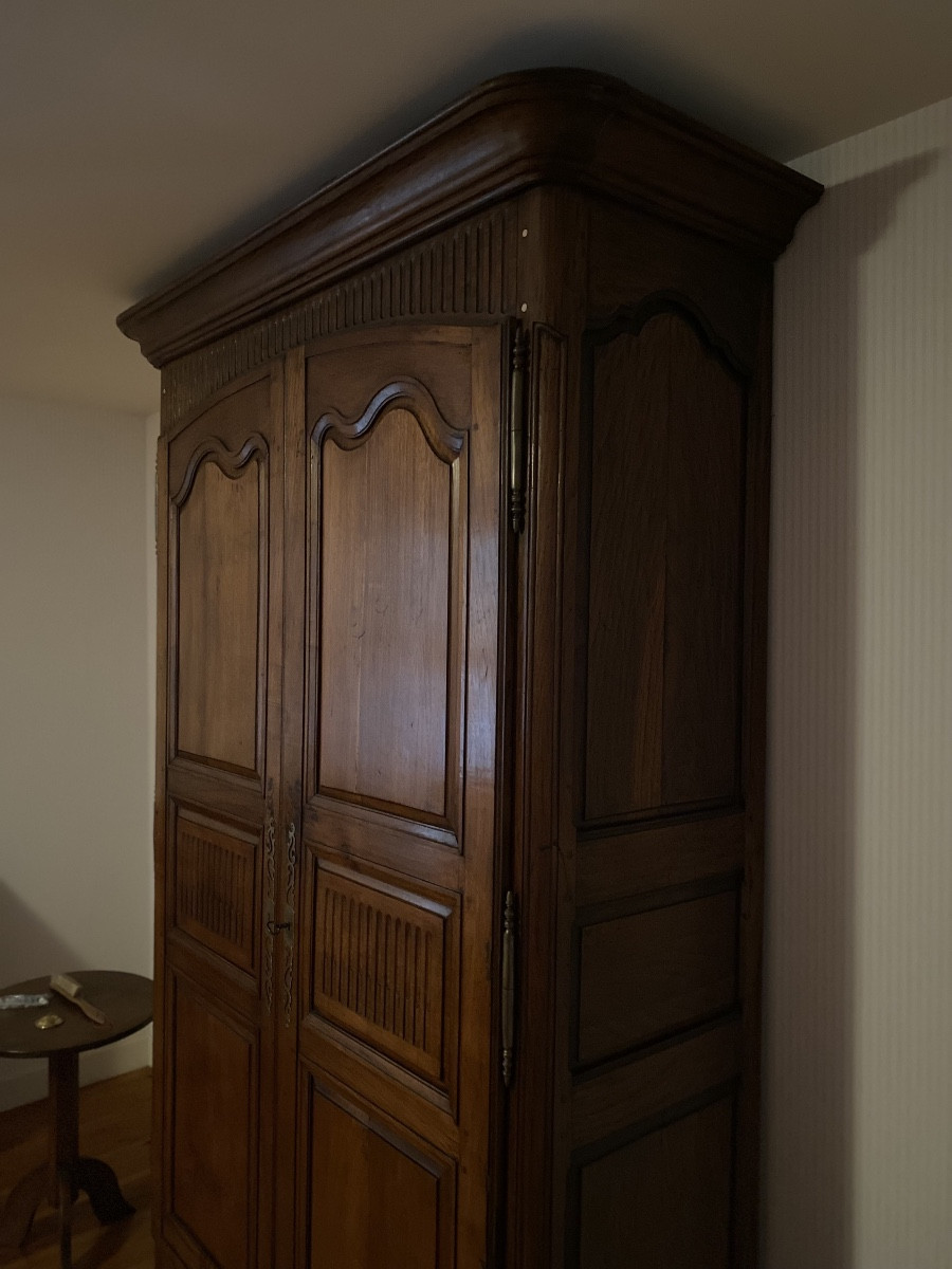 Louis XV Style Regional Wardrobe In Solid Oak – Southwest France – Late 18th Century-photo-3