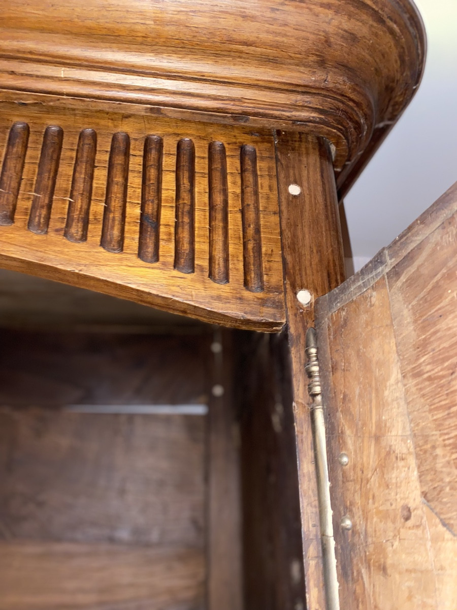 Louis XV Style Regional Wardrobe In Solid Oak – Southwest France – Late 18th Century-photo-5