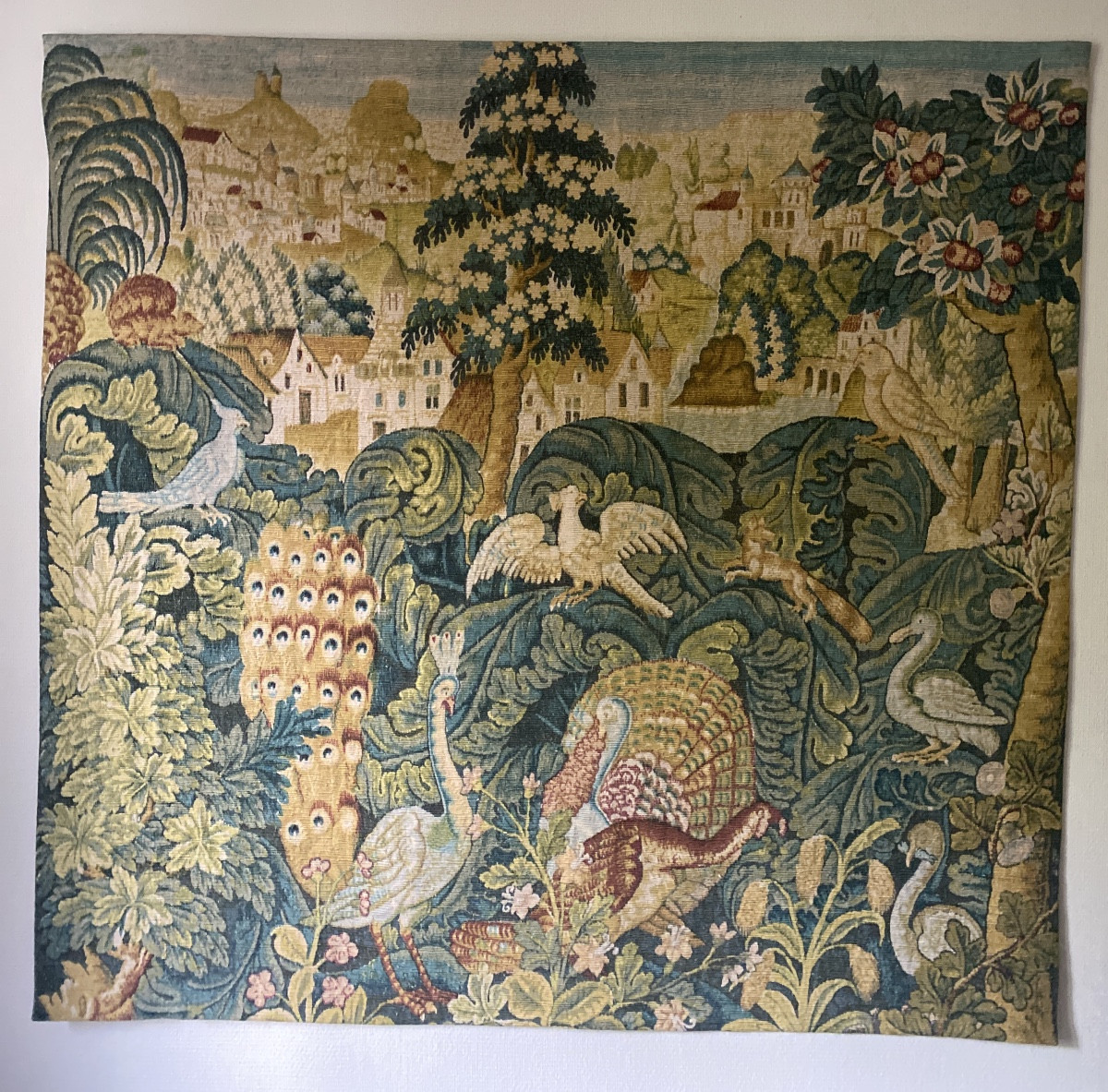 Manufacture Robert Four, Aubusson – Tapisserie « Bestiaire » d’après modèle du XVe siècle 