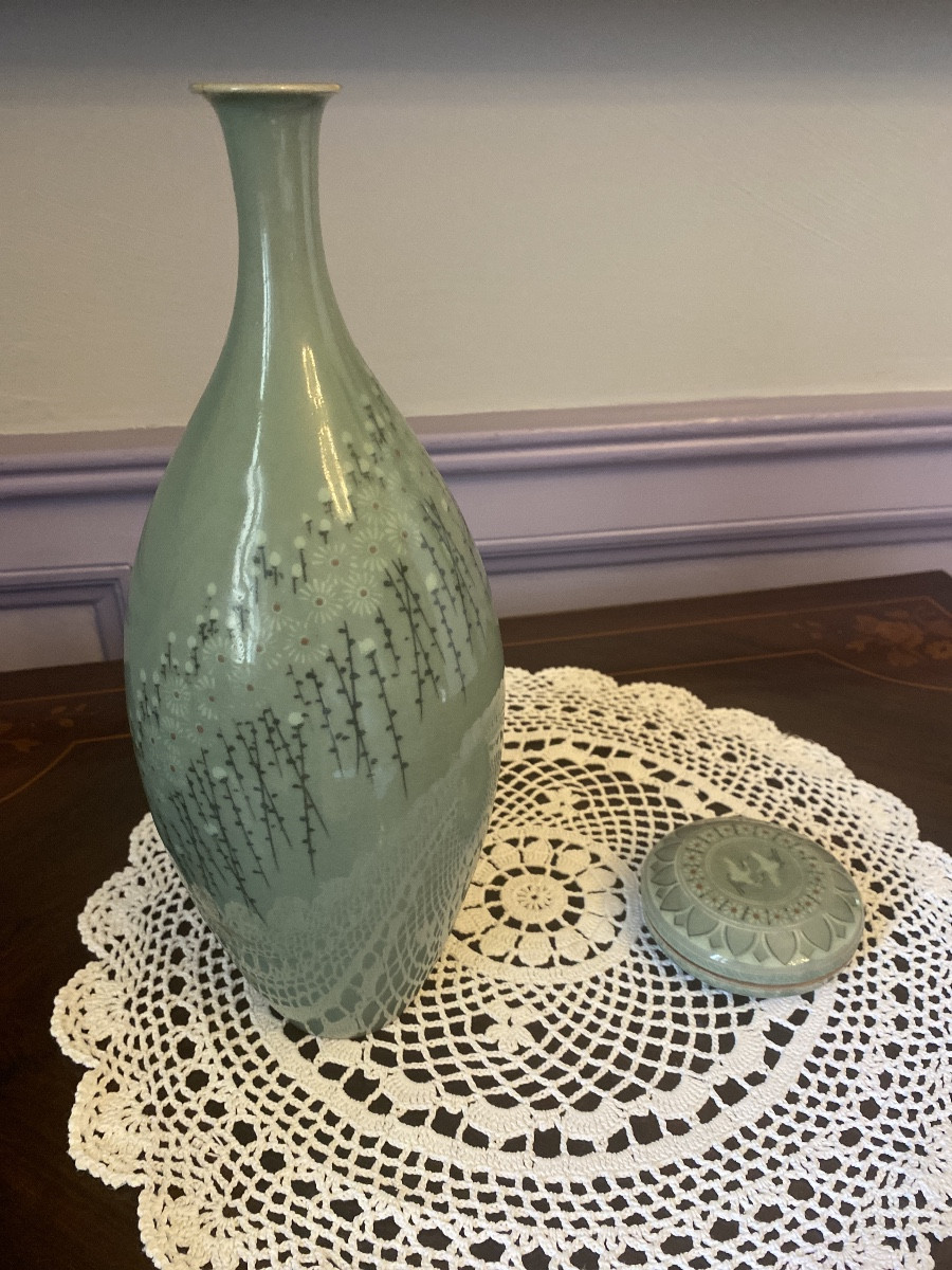 Antique Joseon Celadon - Bottle Vase And Matching Covered Box
