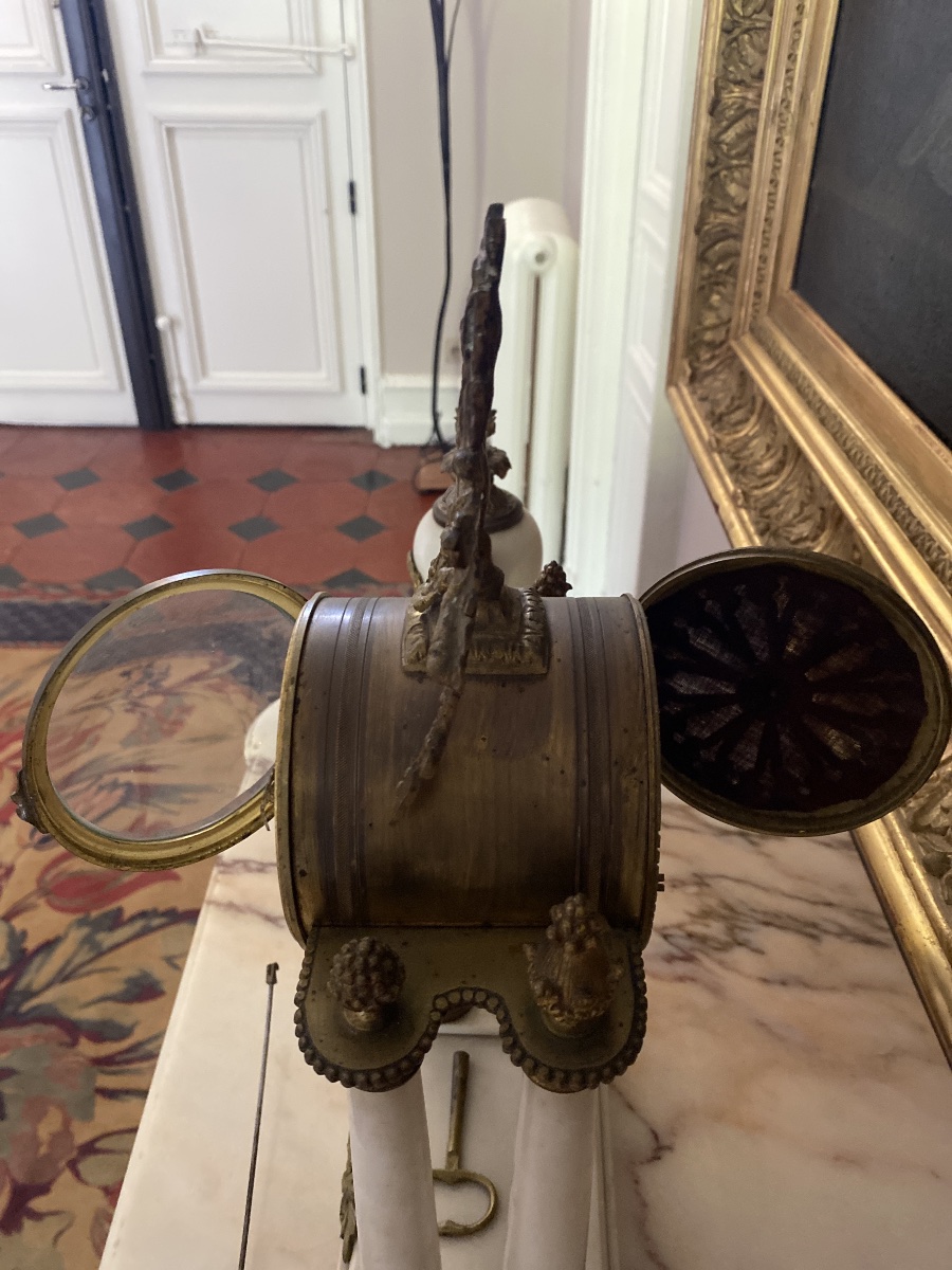 Importante Garniture De Cheminée Louis XVI En Marbre Blanc Et Bronze Doré – Mesnard Bordeaux-photo-4