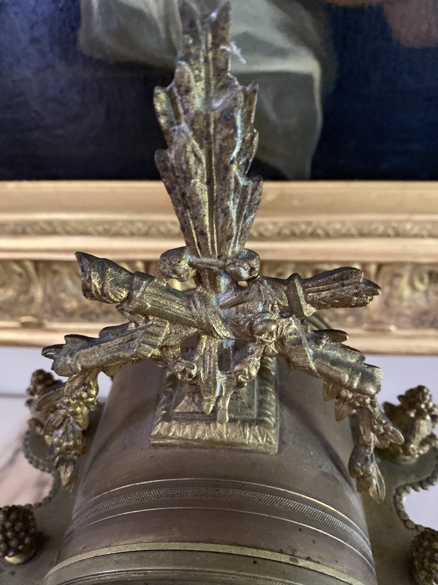 Importante Garniture De Cheminée Louis XVI En Marbre Blanc Et Bronze Doré – Mesnard Bordeaux-photo-5