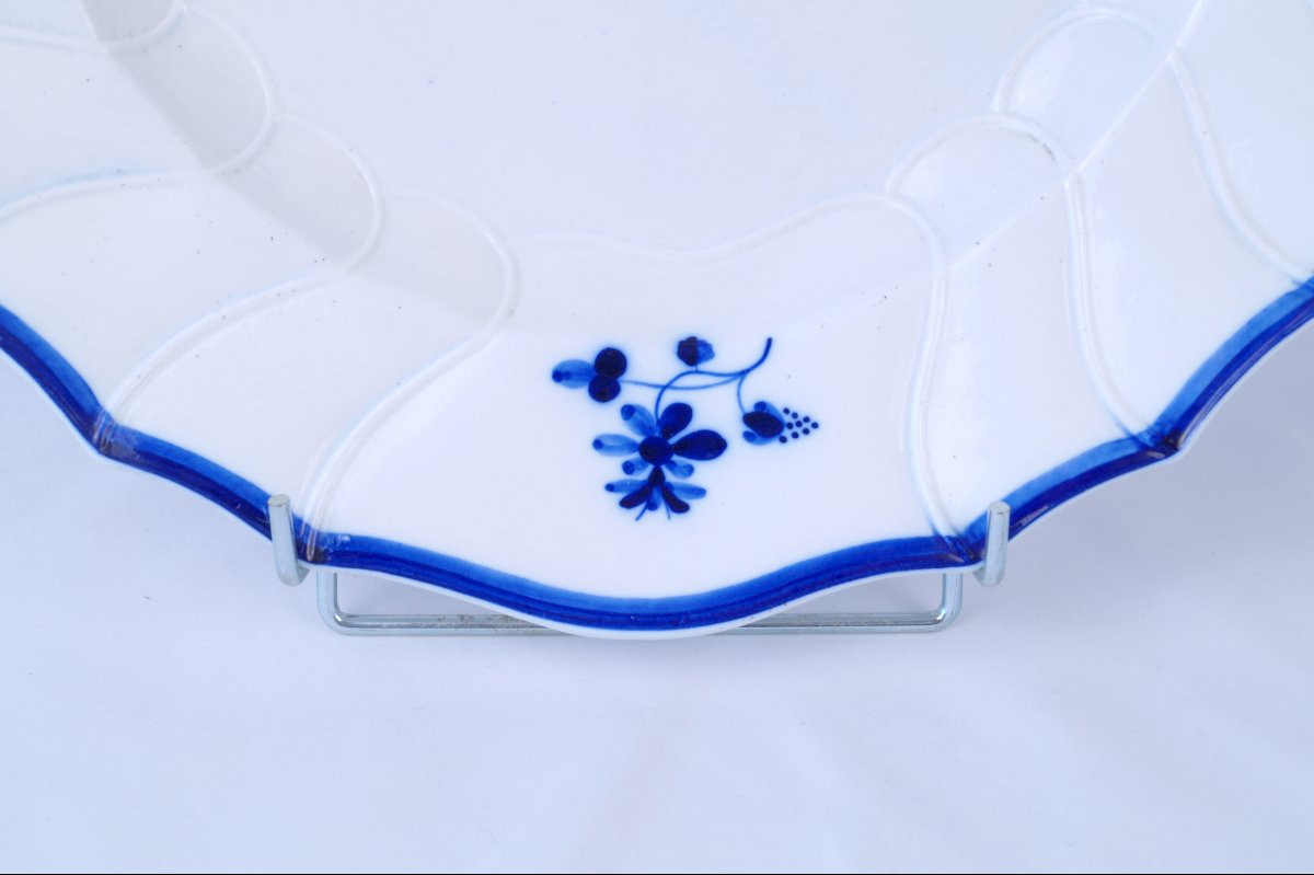 Grand plat en porcelaine de Tournai - XVIIIe-photo-4