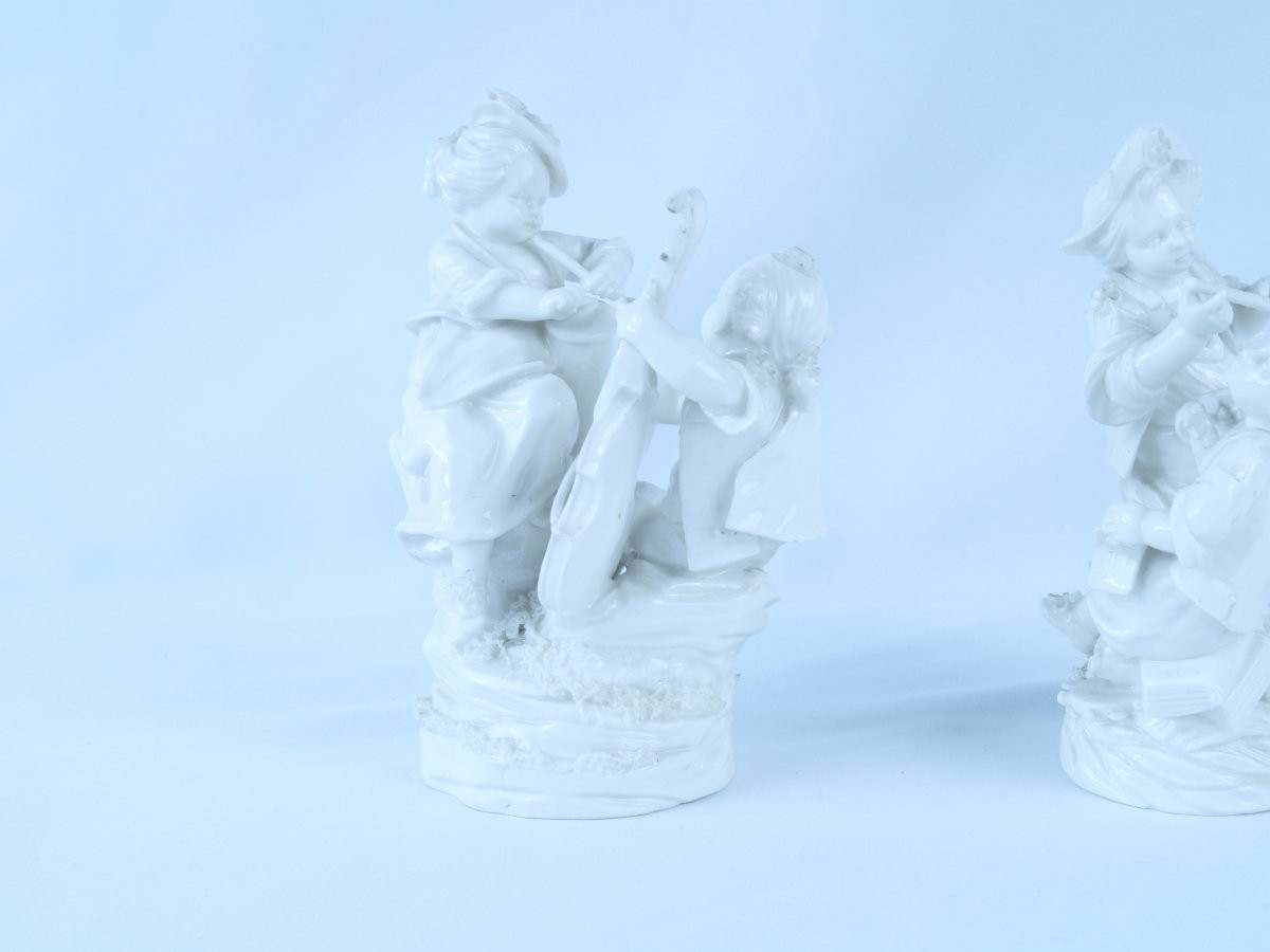 Mennecy Soft-paste Porcelain Groups, 18th Century-photo-3