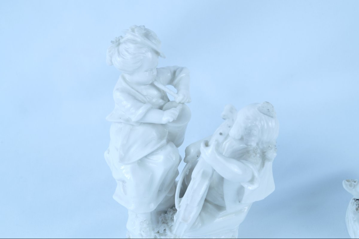 Mennecy Soft-paste Porcelain Groups, 18th Century-photo-4