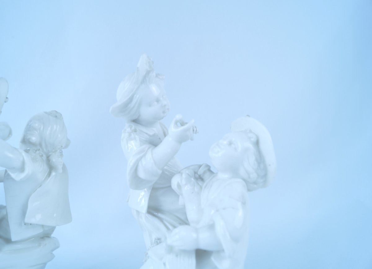 Mennecy Soft-paste Porcelain Groups, 18th Century-photo-5