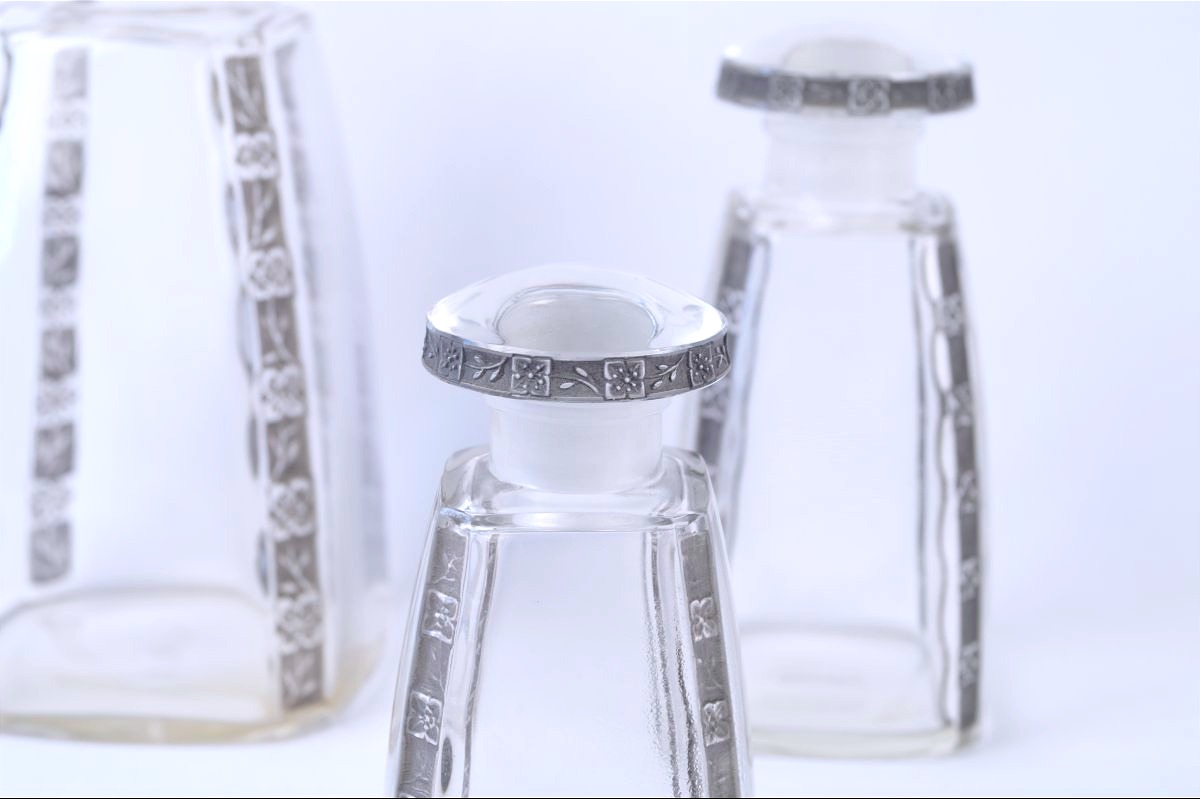 Three Lalique "fleurettes" Perfume Bottles-photo-4