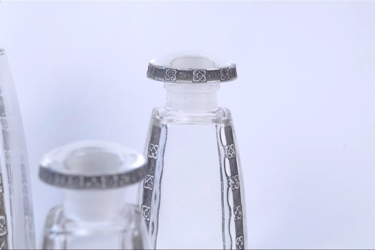 Three Lalique "fleurettes" Perfume Bottles-photo-1