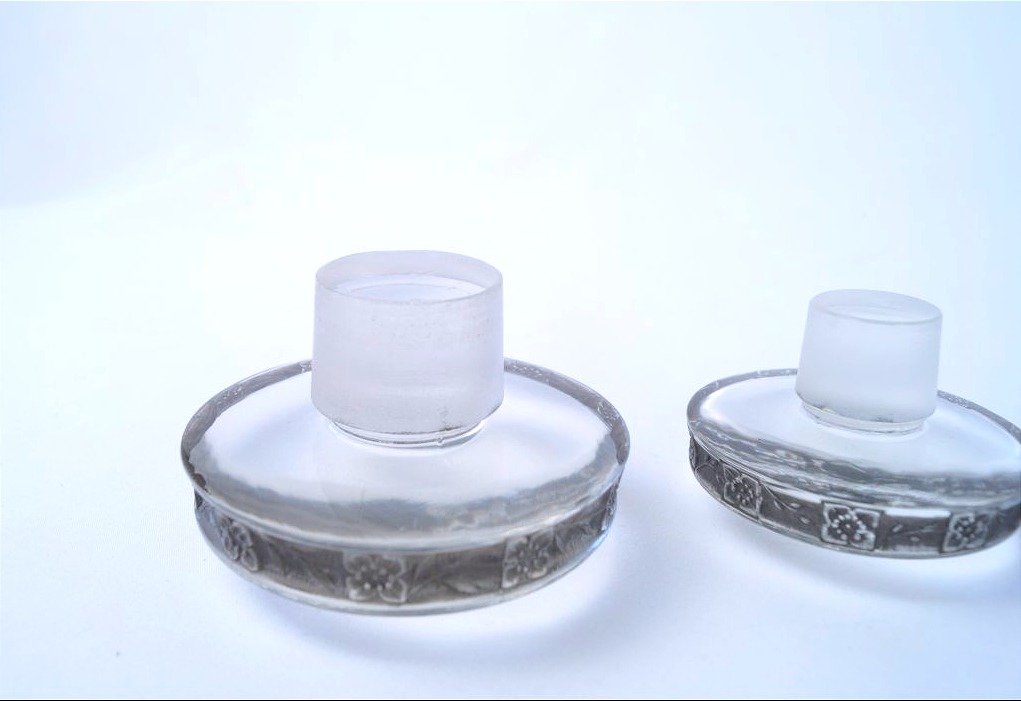 Three Lalique "fleurettes" Perfume Bottles-photo-4